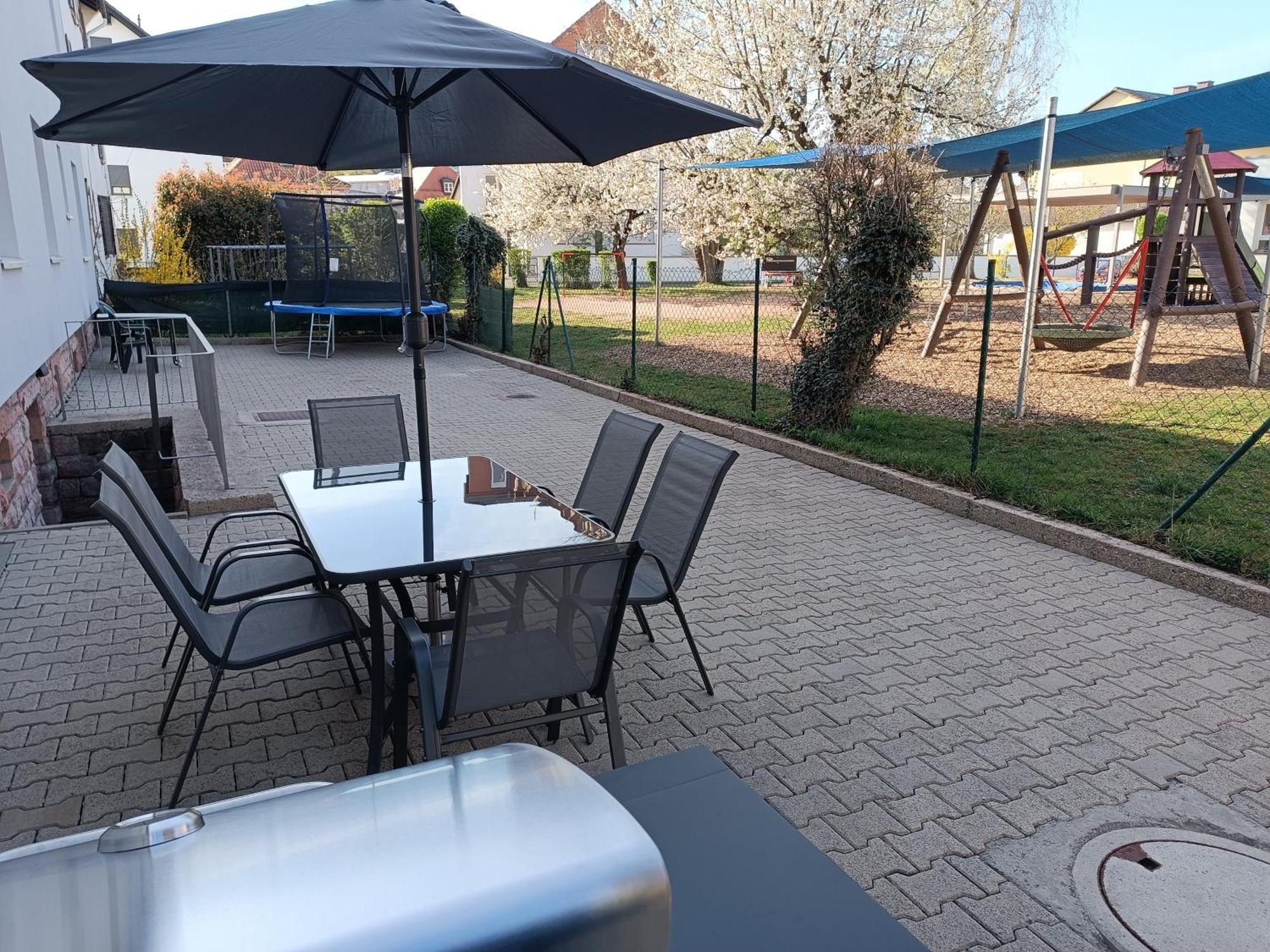 Ferienwohnung Am Rathaus Landstuhl Buitenkant foto
